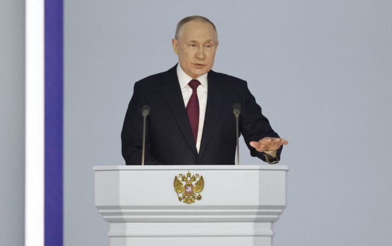 Πούτιν: Ουκρανή νομπελίστρια ειρήνης ζητά τη δημιουργία ειδικού δικαστηρίου για να δικάσει τον Ρώσο πρόεδρο