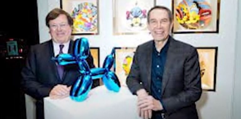 Επισκέπτρια έκθεσης έσπασε τον γαλάζιο σκύλο, αξίας 42.οοο δολαρίων, του Τζεφ Κουνς  – Τι ακολούθησε;