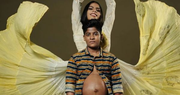 Το τρανσέξουαλ ζευγάρι του οποίου οι φωτογραφίες εγκυμοσύνης έγιναν viral