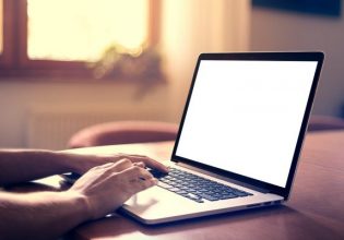 Τα καλύτερα laptop που μπορείς να πάρεις με λιγότερα από 800€