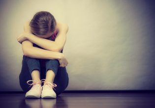 Βοιωτία: Συγκλονίζουν τα νέα στοιχεία για τον βιασμό της 13χρονης