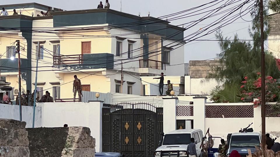 Σομαλία: Τουλάχιστον 10 πολίτες νεκροί από επίθεση της Σεμπάμπ σε κατοικία - Σκοτώθηκαν οι 4 δράστες