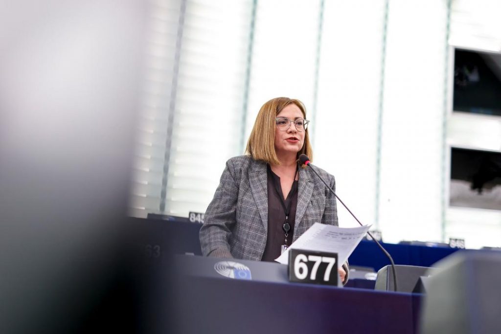 Η Μαρία Σπυράκη επικεφαλής εισηγήτρια του Ευρωπαϊκού Κοινοβουλίου στον Κανονισμό για την Ταξινόμηση, την Επισήμανση και τη Συσκευασία (CLP)