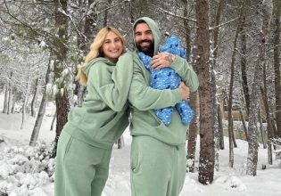 Ιωάννα Τούνη: Απαντά στα σχόλια για τη φωτογραφία με τον νεογέννητο γιο της στα χιόνια