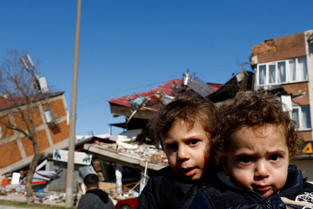 Σεισμός στην Τουρκία: Η επόμενη μέρα μετά τη βιβλική καταστροφή
