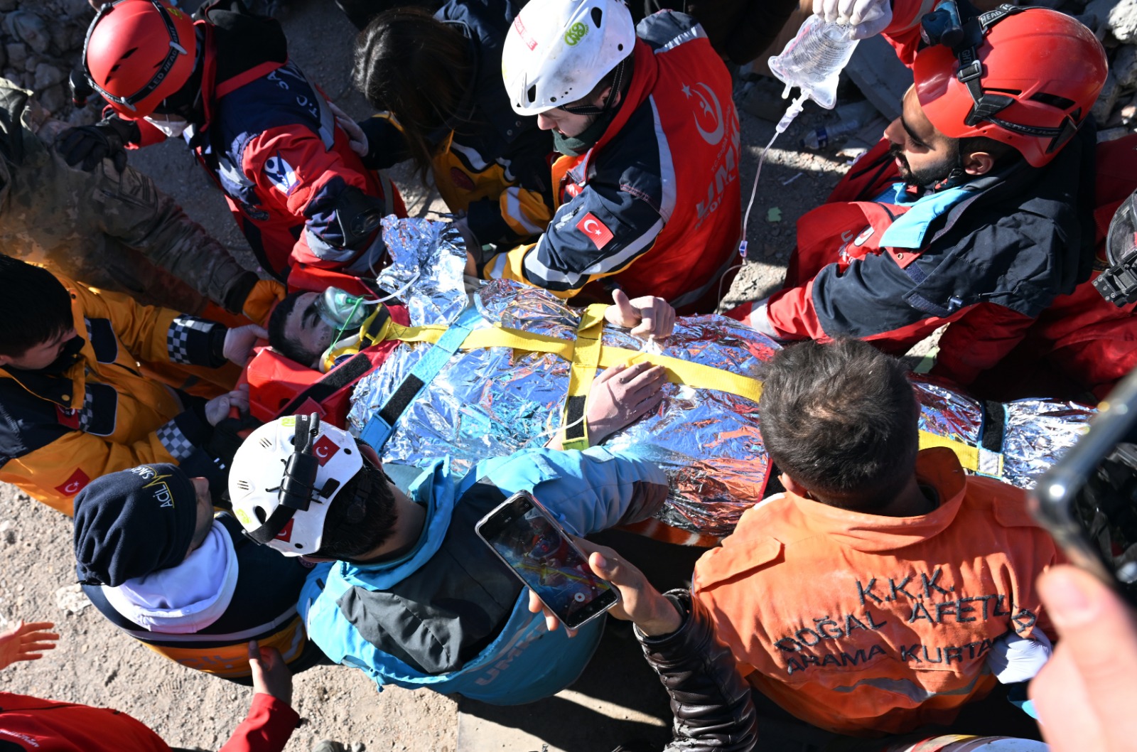 Σεισμός στην Τουρκία: Ο 18χρονος που άντεξε 9 ημέρες κάτω από τα συντρίμμια
