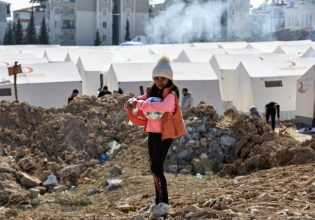 Σεισμός: Τουλάχιστον 44.374 νεκροί στην Τουρκία – Εχουν καταγραφεί 9.900 μετασεισμοί