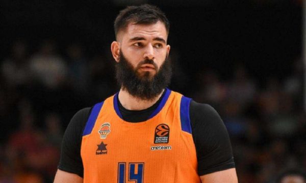 Με απουσίες η Βαλένθια στο ΟΑΚΑ