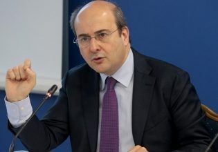 Χατζηδάκης:  Επίκειται νέα σημαντική αύξηση του κατώτατου μισθού