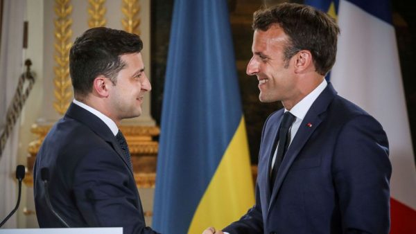Γαλλία: Στο προεδρικό μέγαρο θα πραγματοποιηθεί η συνάντηση Μακρόν – Σολτς – Ζελένσκι