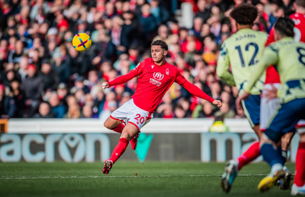 Νότιγχαμ Φόρεστ – Λιντς 1-0: Μεγάλη νίκη με σούπερ Κέιλορ Νάβας