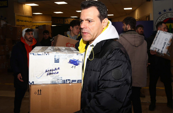 Στο πλευρό των σεισμόπληκτων Ιτούδης και Φενέρ (pics)