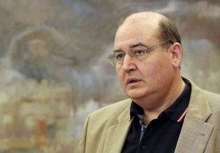 Φίλης: Πανικόβλητη η κυβέρνηση από την οργή της νεολαίας