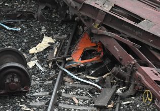 Τέμπη: Ο σταθμός Λάρισας έχει τηλεδιοίκηση αλλά ο σταθμάρχης δεν τη χρησιμοποίησε