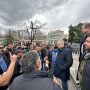 Ξάνθη: Συγκέντρωση διαμαρτυρίας κατοίκων του Δροσερού μπροστά στο δημαρχείο