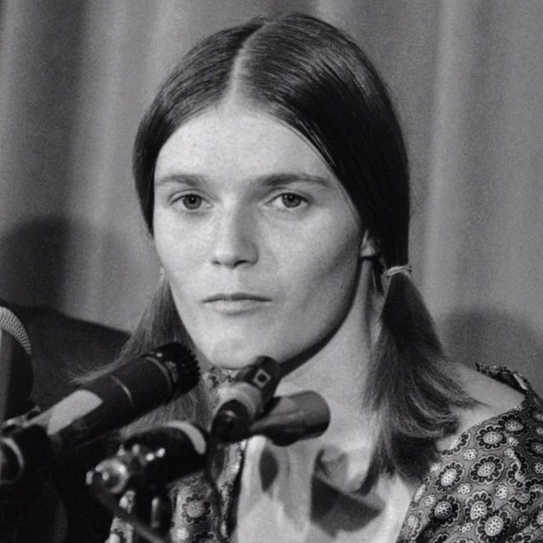 Πέθανε η Λίντα Κασαμπιάν – Υπήρξε μέλος της οικογένειας του Μάνσον