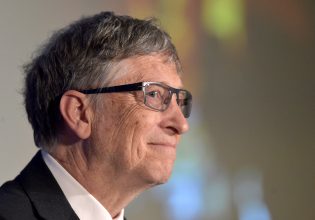 Μπιλ Γκέιτς: Το GPT είναι η πιο σημαντική πρόοδος στην τεχνολογία από το 1980