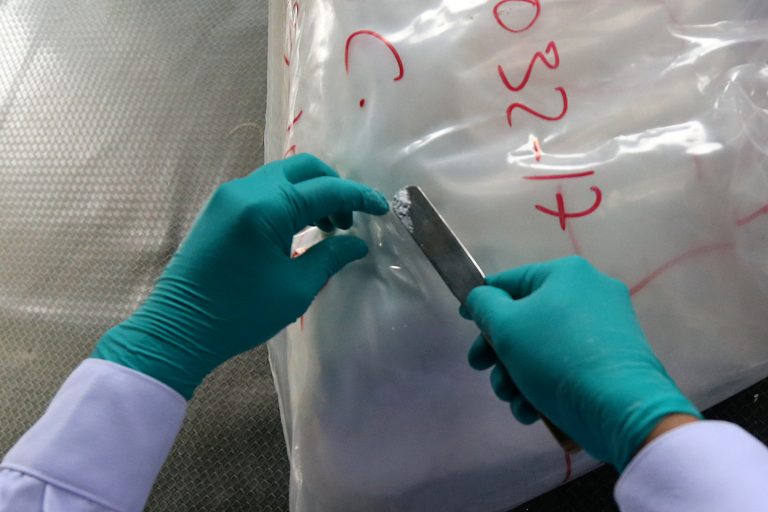 Ναρκωτικά: «Μπλόκο» στο Περού σε φορτίο κοκαΐνης αξίας 20 εκατομμυρίων δολαρίων με προορισμό την Τουρκία