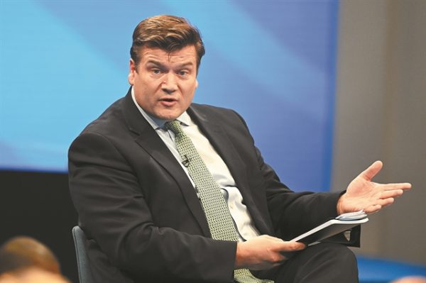 Τζέιμς Χίπι: «Κάθε φορά ο Πούτιν θα τραβάει το χαρτί των πυρηνικών»