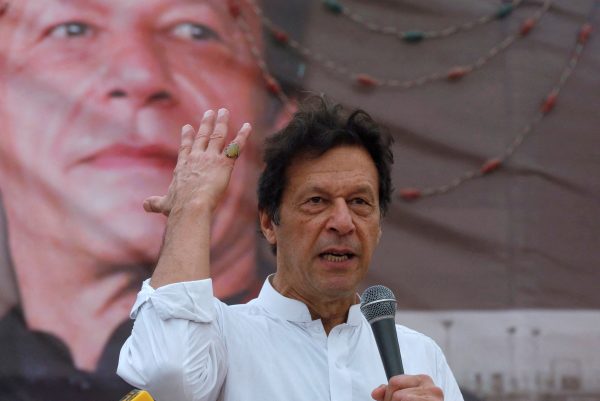 Πακιστάν: Επιχείρηση της αστυνομίας για τη σύλληψη του πρώην πρωθυπουργού, Ίμραν Χαν