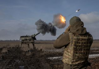 Πόλεμος στην Ουκρανία: Διαψεύδει το Κίεβο ότι η Ρωσία προελαύνει σε Μπαχμούτ και Αβντιίβκα