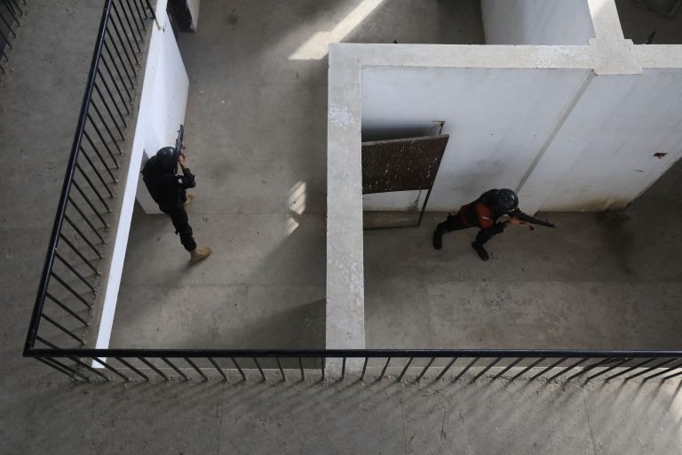 Τρομοκρατία: Ποιους «βλέπουν» πίσω από τους Πακιστανούς που συνελήφθησαν – Για πότε σχεδίαζαν το χτύπημα