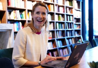 Εσθονία: Η Κάγια Κάλλας κυνηγά την επανεκλογή της με φόντο τον πόλεμο στην Ουκρανία