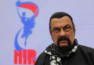 Πόλεμος στην Ουκρανία: Παράξενες παρουσίες σε «Συνέδριο Ρωσόφιλων» στη Μόσχα