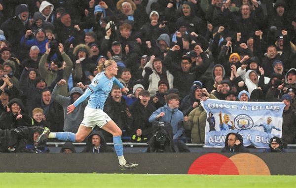 Ερλινγκ Χάαλαντ: Ξαναγράφει την Ιστορία του ποδοσφαίρου