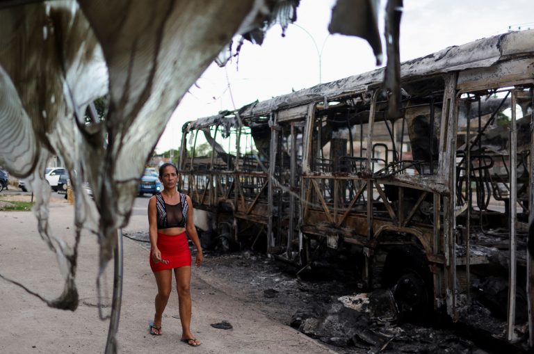 Βραζιλία: Συμμορίες σπέρνουν το χάος επί τρεις ημέρες – Διαμαρτύρονται για τις συνθήκες στις φυλακές