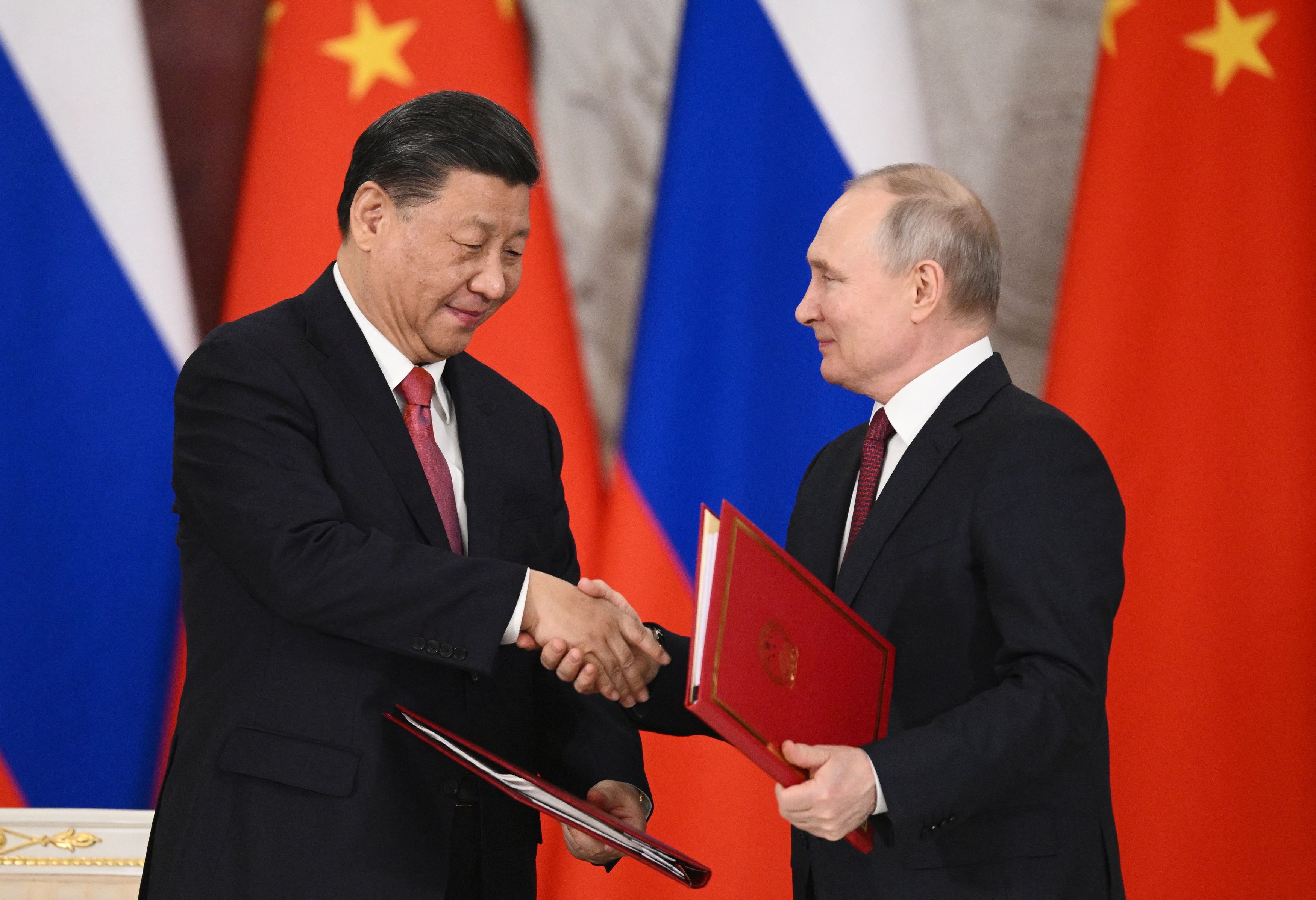 Πώς «διάβασε» την επίσκεψη Σι Τζινπίνγκ στη Ρωσία ο κινεζικός Τύπος