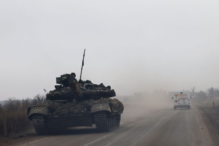 Ουκρανία: Τρεις νεκροί από πλήγμα ρωσικών drones στο Κίεβο