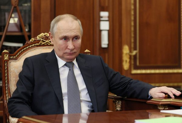 Ρωσία: Ο Πούτιν προετοιμάζει τους Ρώσους για έναν «ατελείωτο πόλεμο» στη Ουκρανία