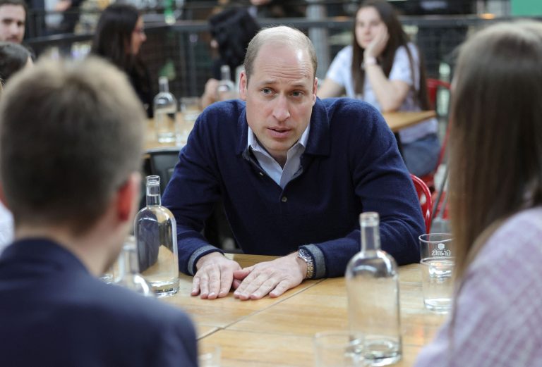 Σε queer εστιατόριο της Πολωνίας ο πρίγκιπας Ουίλιαμ – Έφαγε σάντουιτς με 8,5 ευρώ