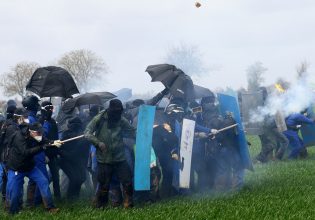Νέες συγκρούσεις αστυνομικών με διαδηλωτές για το νερό στη Γαλλία