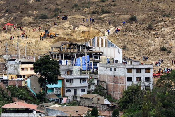 Κατολίσθηση στον Ισημερινό: Τουλάχιστον 11 νεκροί και 67 αγνοούμενοι