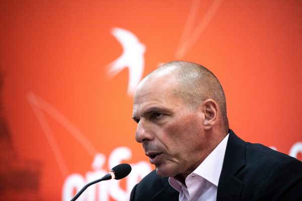 Γιώργος Καλλιακμάνης: «Τα άτομα που τον χτύπησαν τον κ. Βαρουφάκη ήταν αναρχικοί»