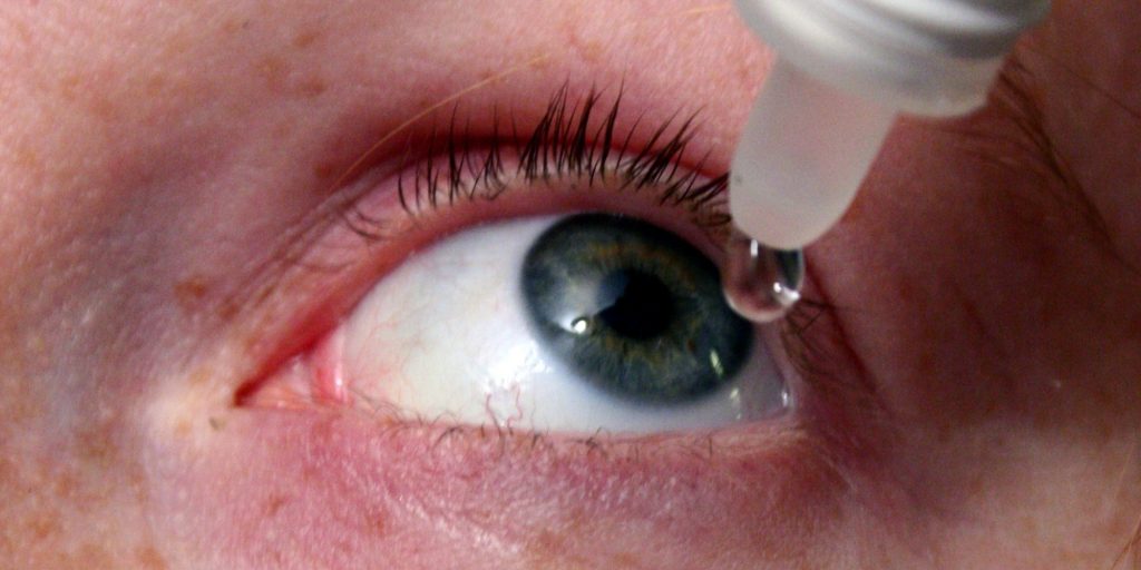 ΕΟΦ: Προσοχή σε οφθαλμικές σταγόνες που απαγορεύθηκαν στις ΗΠΑ