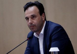 Δ. Παπαστεργίου για το δυστύχημα στα Τέμπη: «Νοιώθω ηττημένος και ως ασχολούμενος με τα κοινά και ως μηχανικός»