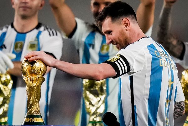 Μέσι: «Μην ξεχνάμε όσους παίκτες έδωσαν τα πάντα για την Αργεντινή, αλλά δεν τα κατάφεραν» (vid)