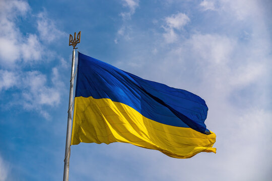 Υπερταμείο: Τι το συνδέει με εκείνο της Ουκρανίας – 3.600 επιχειρήσεις θα ιδιωτικοποιηθούν με απόφαση του Κιέβου