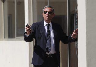 Και ο Μπαλτάκος παραμένει στον… κόσμο του!