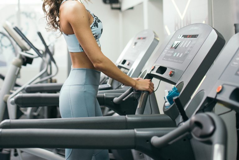 Το 23% των ανδρών και το 33% των γυναικών δεν ασκείται