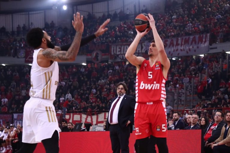 Ολυμπιακός – Μπάγερν Μονάχου 102-74: Θρύλος από το ΝΒΑ – Κατοστάρα, 19 τρίποντα, +28!