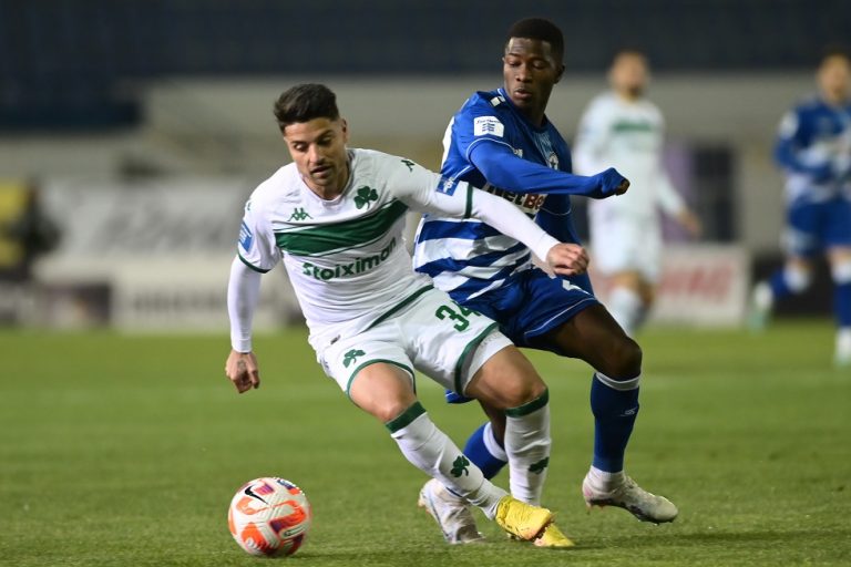 Χαμός στο Περιστέρι: Εισβολή οπαδών στον αγωνιστικό χώρο