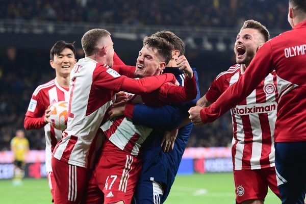 Η κίνηση των παικτών του Ολυμπιακού που «τρέλανε» τον Μίτσελ