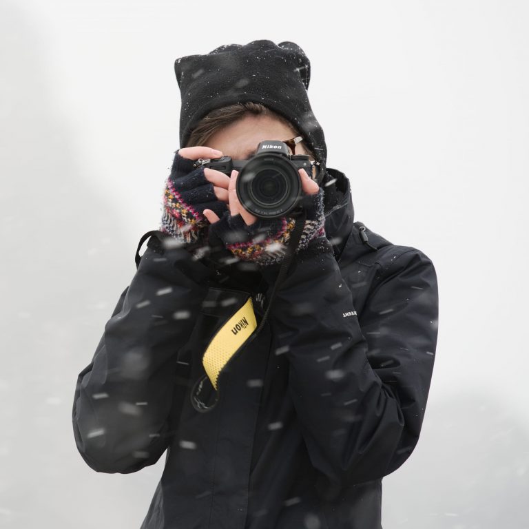 Μαρία Τσάλλα: Δημότης Αλιβερίου η κατάσκοπος – Στο μικροσκόπιο το  λαπτοπ που ξέχασε