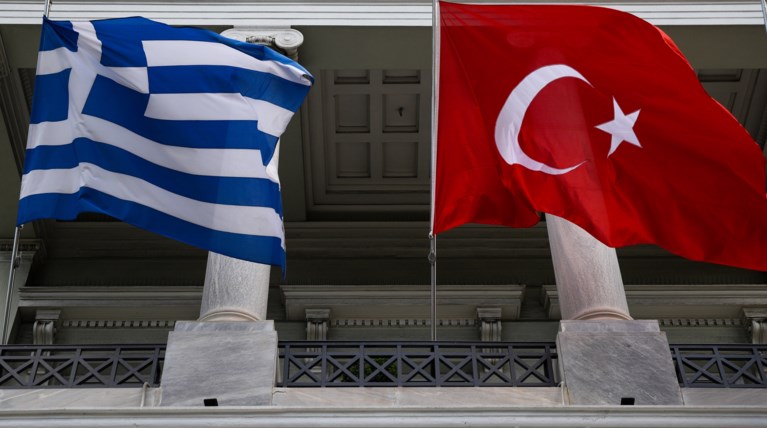 Το τηλεφωνικό ραντεβού των ΥΠΑΜ Ελλάδας – Τουρκίας – Τι σημαίνει το «μηδέν παραβιάσεις»