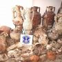 Αρχαιοκαπηλεία: Τρεις συλλήψεις στην Κορινθία – Είχαν στην κατοχή τους πολύτιμα αντικείμενα, νομίσματα και όπλα