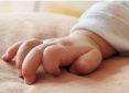 Ο κοροναϊός κατά την εγκυμοσύνη συνδέεται με μεγαλύτερο κίνδυνο νευροαναπτυξιακών διαταραχών στα αρσενικά βρέφη